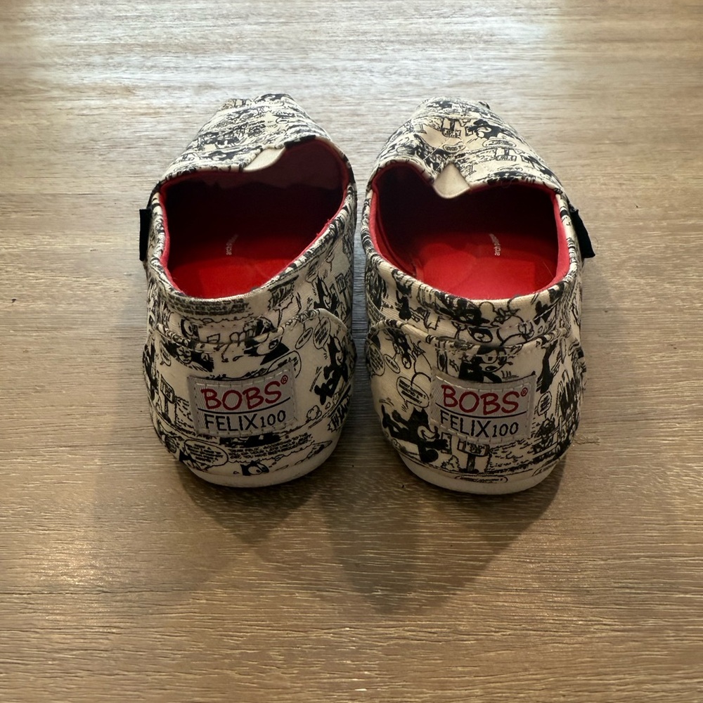 BOBS from Sketchers Felix the Cat Slip-On Shoes - Picture 5 of 6